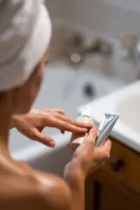 Florida Skincare Routine 2026: Beat Sun Damage, Humidity, Breakouts & Dullness with Aloe Vera Science